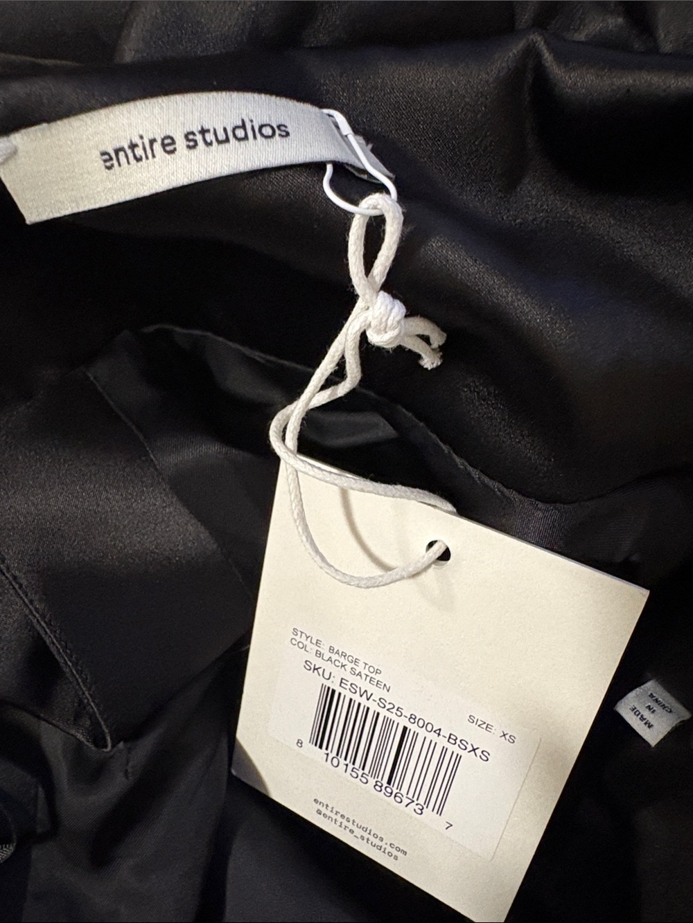 Entire Studios Barge Top in Black Sateen w Draped Off Shoulder Neck Line Ssense - Picture 5 of 7